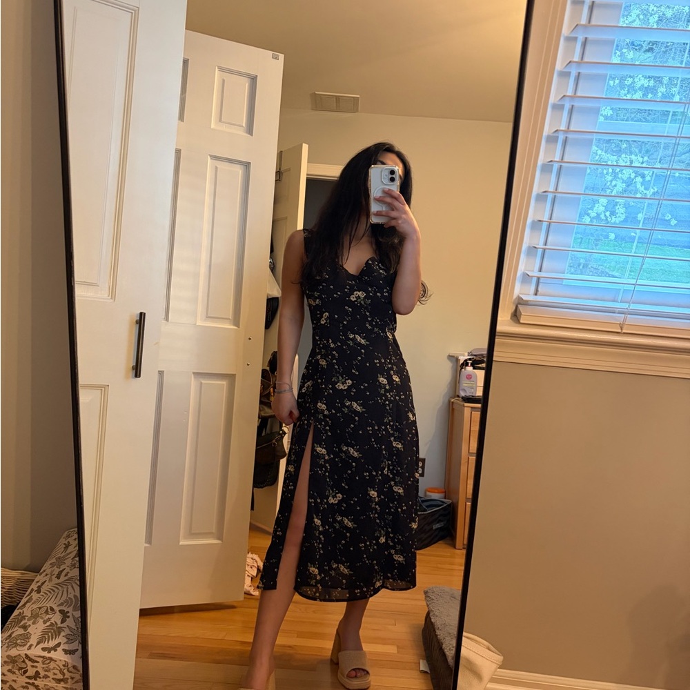 Floral V-Neck Black Midi Dress with Side Slit
